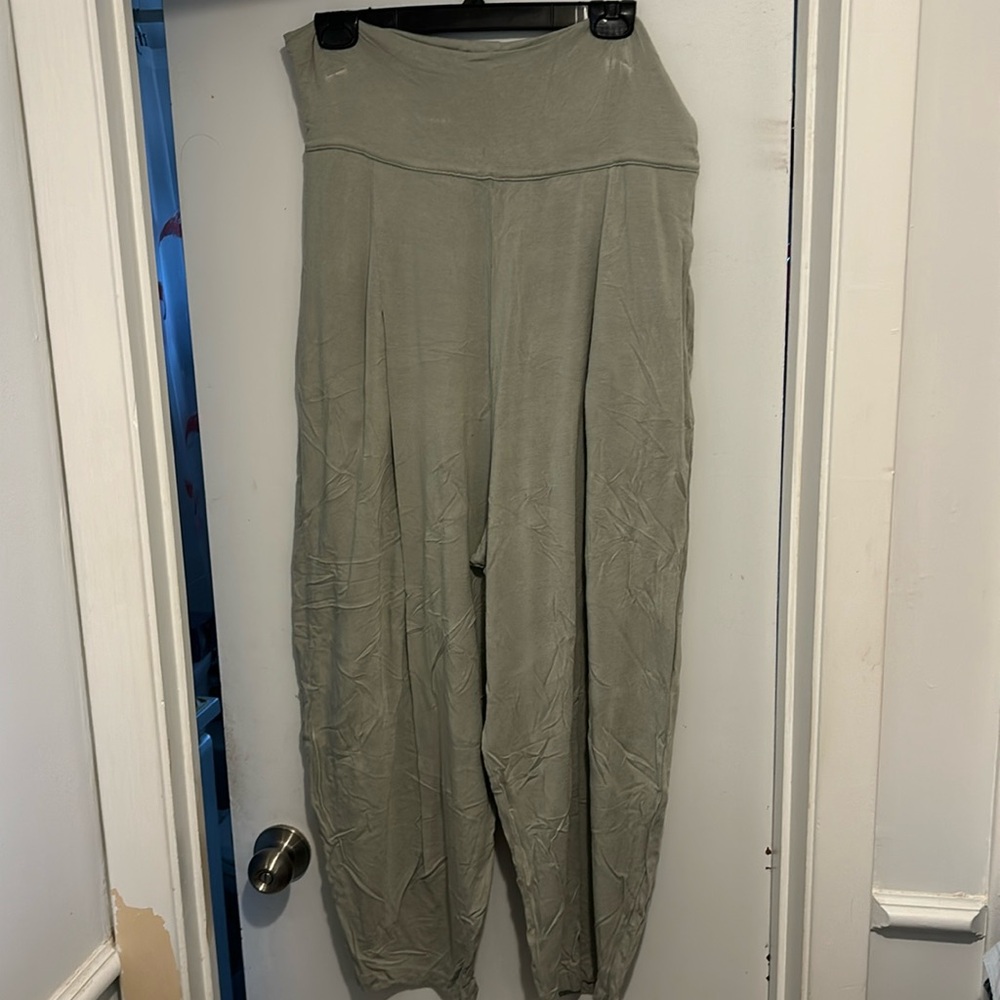 Free People Olive Green Cropped Harem Pants